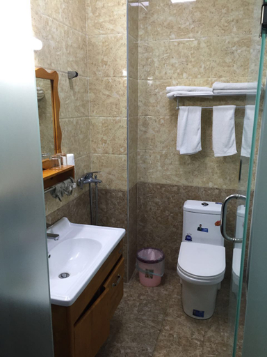 Bathroom 2, Jinsanjiao Express Inn, Hengshui