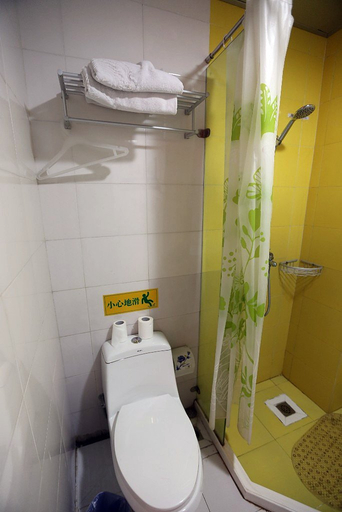 Bathroom 2, Dingrun Express Hotel, Hangzhou