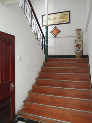 Others 4, Binmao Inn, Dalian