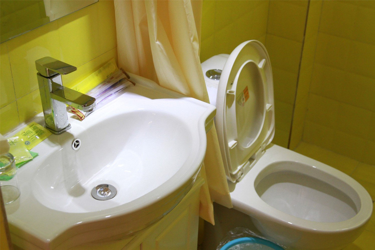 Bathroom 2, Hongtai Star Hotel (Lanzhou Zhangye Road), Lanzhou