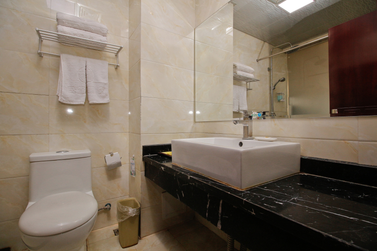Bathroom 5, Lantian Yundu Business Hotel, Xi'an