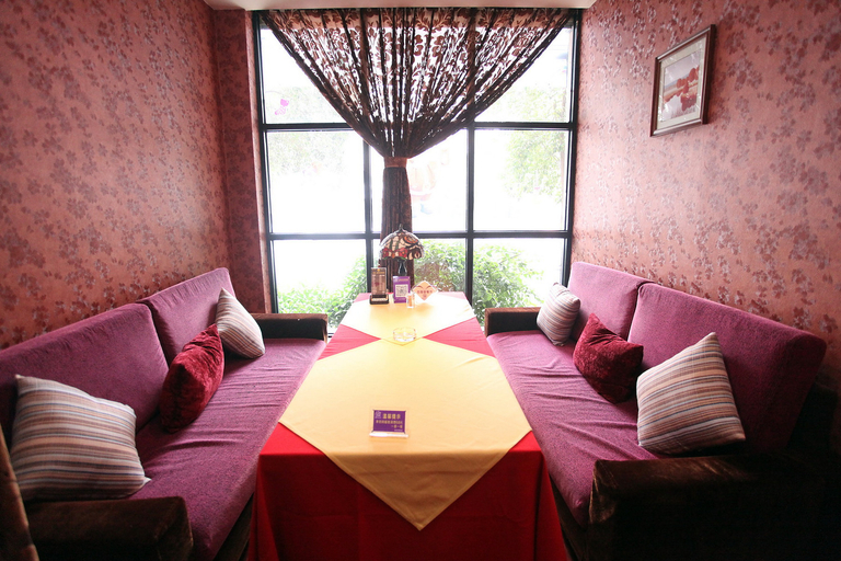 Bedroom 2, Jingcheng Garden Hotel (Deyang Taishan Road), Deyang