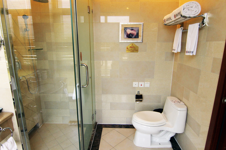 Bathroom 2, Dongfang Mingyue Business Hotel, Suihua