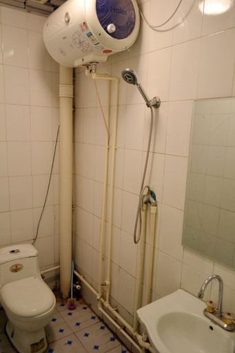 Bathroom, XiYue hotel, Zhengzhou