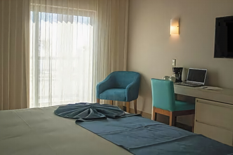 Bedroom 3, Varali Grand Hotel, Mazatlán