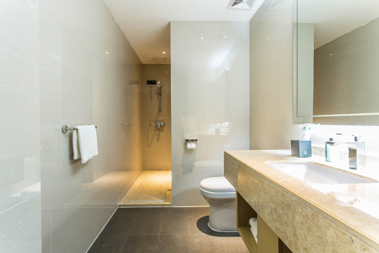 Bathroom 3, City Comfort Inn Hezhou Zhongshan Central Square, Hezhou