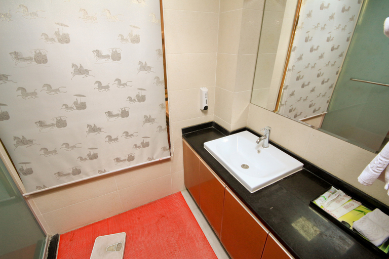 Bathroom 2, Xi'an Huijinyuan Hotel (Chang'an University), Xi'an