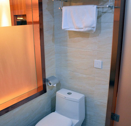 Bathroom 3, Suizhou Baimei fashion theme hotel, Suizhou Shi
