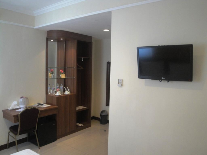 Others 4, Imperial Hotel, Gorontalo