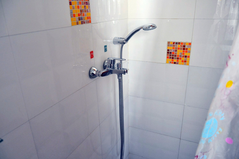 Bathroom 2, Pod Inn (Suzhou Shiquan Street), Suzhou