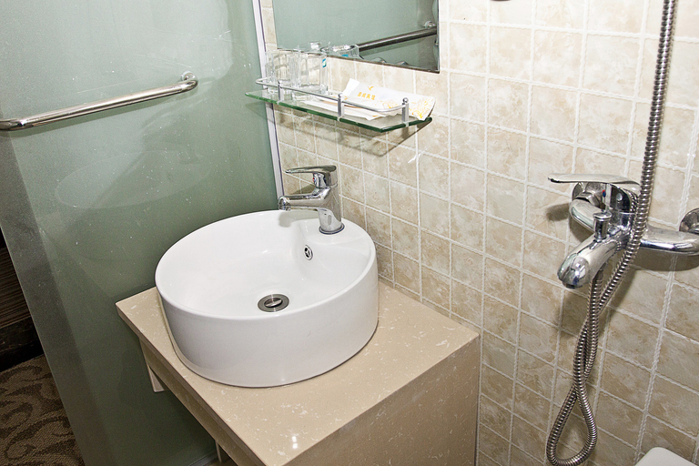 Bathroom 3, イーバイホテル（）, Shanghai