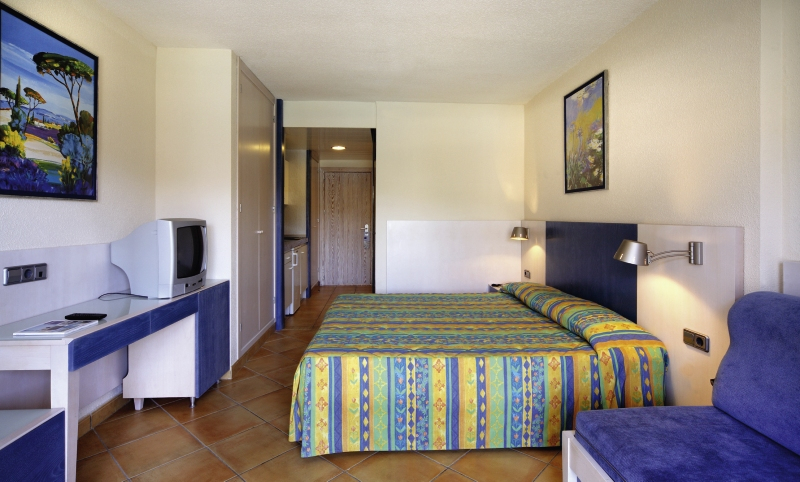 Bedroom 3, Occidental Cala Viñas, Baleares