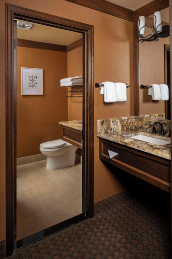 Bathroom 4, Wayfinder Bishop, Inyo
