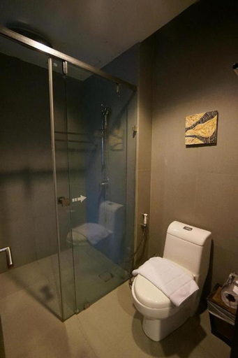 Bathroom 4, The Bangkok Venice Suite, Ratchathewi
