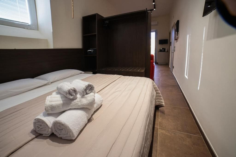 Bedroom 4, Sciuscià beb spaccanapoli, Napoli