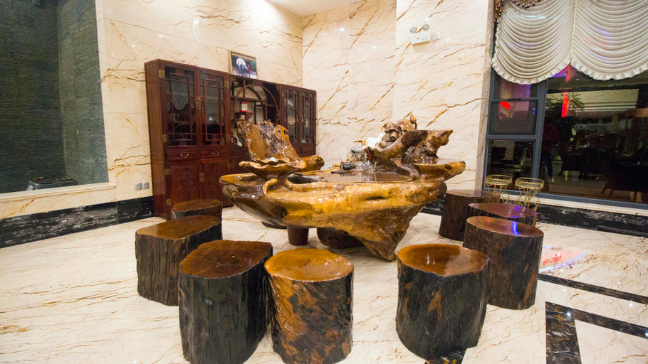Food & Drinks 4, Fuyuan Hotel, Honghe Hani and Yi