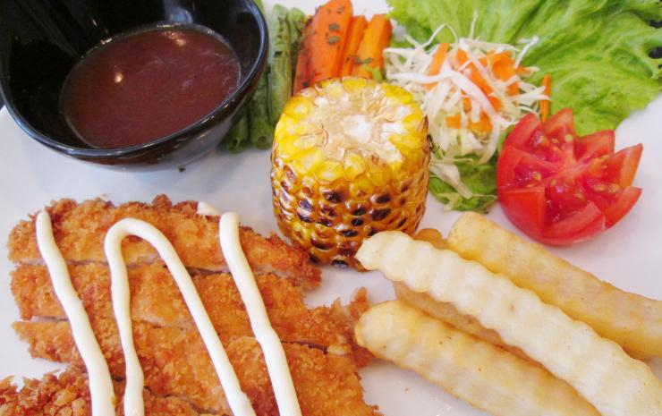 Food & Drinks 4, Montana Hotel Syariah Banjarbaru, Banjarbaru