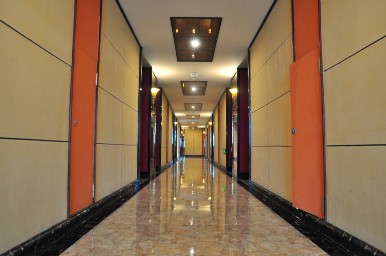 Others 4, Longmen Hotel, Jiujiang