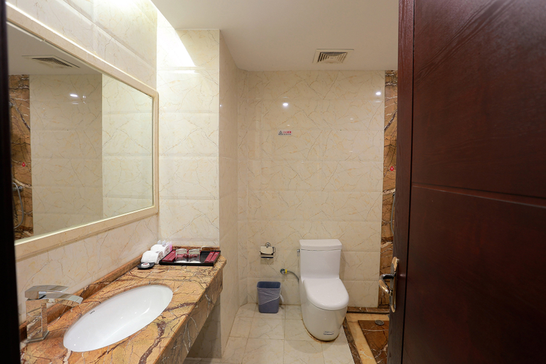 Bathroom 2, Mengla Zai Ya Ge Ha Hotel, Xishuangbanna Dai