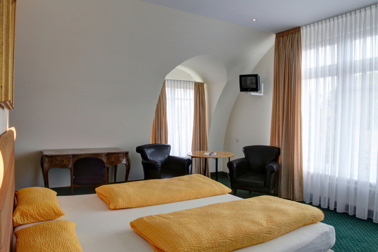 Bedroom 2, Niebüller Hof, Nordfriesland