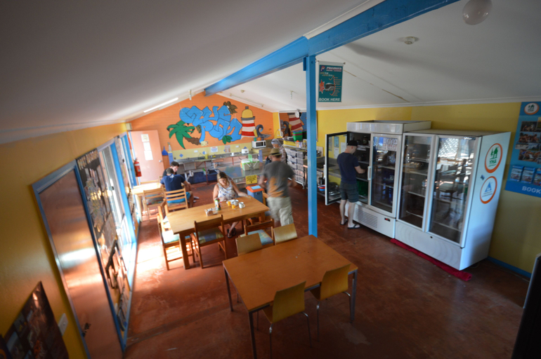 Food & Drinks 4, Ozzie Pozzie Backpackers, Port Macquarie-Hastings - Pt A