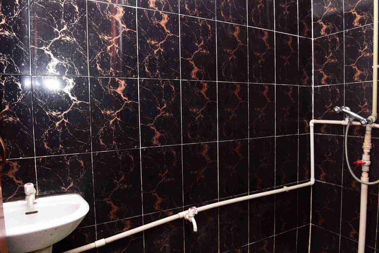 Bathroom, Haicheng Hostel (Xixiang), Shenzhen