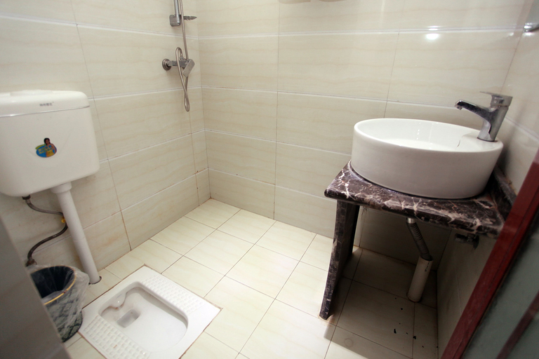 Bathroom 2, Basidun Hotel Chengdu Huanlegu, Chengdu