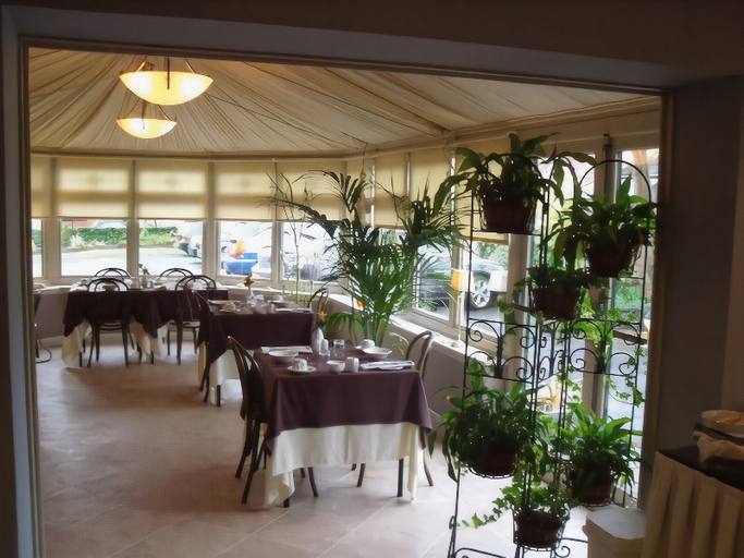 Food & Drinks 5, The Abbotsford, Stirling