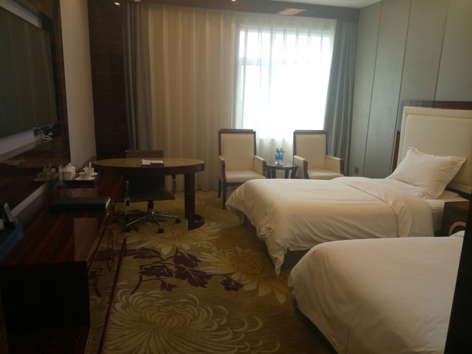 Bedroom 2, Senyuan International Hotel, Dingxi