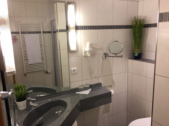 Bathroom 5, MOSELTEL Ernst/Cochem, Cochem-Zell