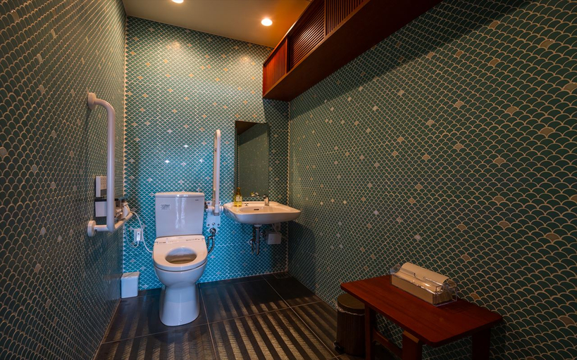 Bathroom 5, oile by Zayra Resorts, Chatan