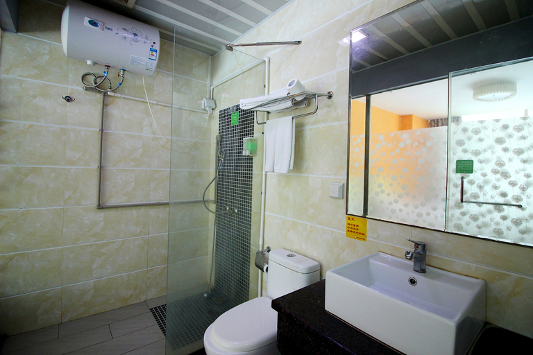 Bathroom 3, Makeboat Hotel (Zhuhai Lovers Road Riyuebei Branch), Zhuhai