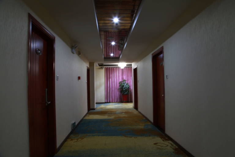 Others 3, Jiayue Hotel, Enshi Tujia and Miao