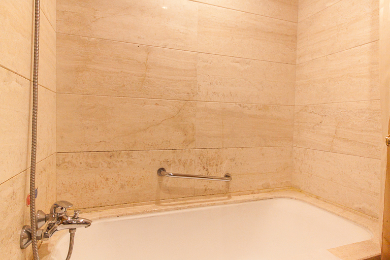 Bathroom 2, Yixing Dayada Hotel, Wuxi