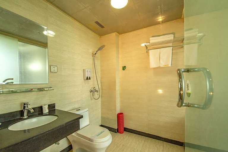 Bathroom, Karamay New Global Business Hotel, Karamay