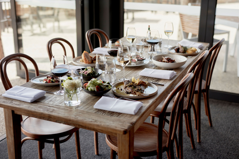 Food & Drinks 4, Accommodation @ Curlewis, Greater Geelong - Pt B