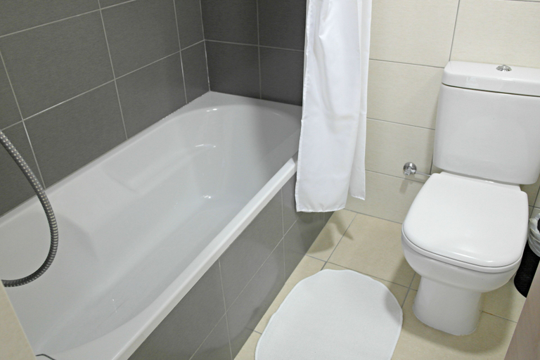 Bathroom 5, Eden Dream Apartments