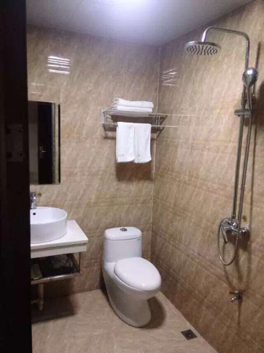 Bathroom, Hulun Holiday Hotel, Hulunbuir