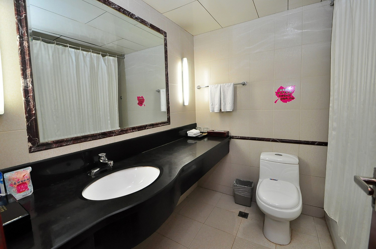 Bathroom 1, Zhoushan Putuo Jingchang Mansion Hotel, Zhoushan
