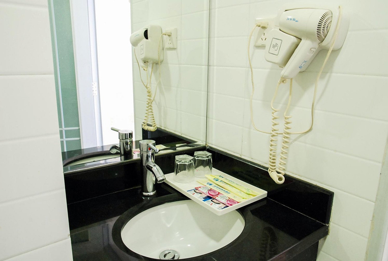Bathroom 3, Shierjian Business Hotel, Dongguan