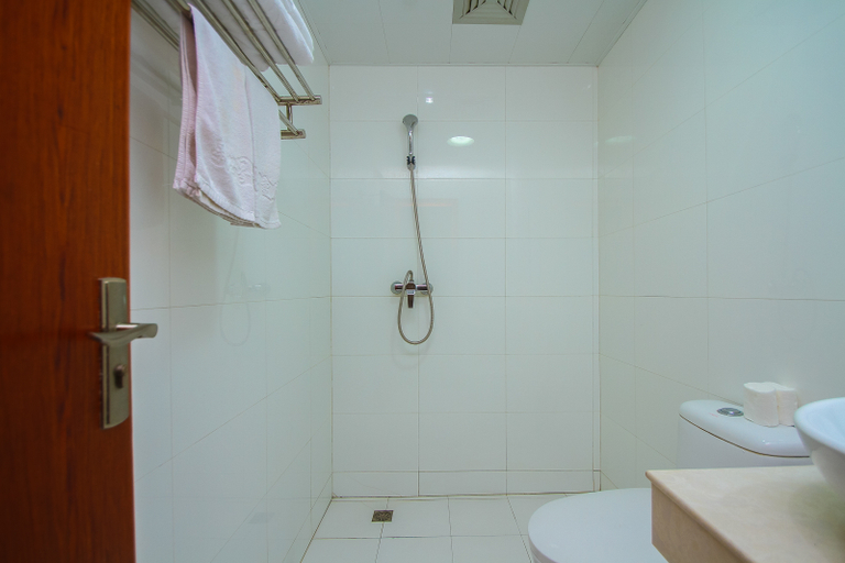 Bathroom 5, Shell Hotel (Jingjiang Taihe Wuyue Plaza Bus Station), Taizhou