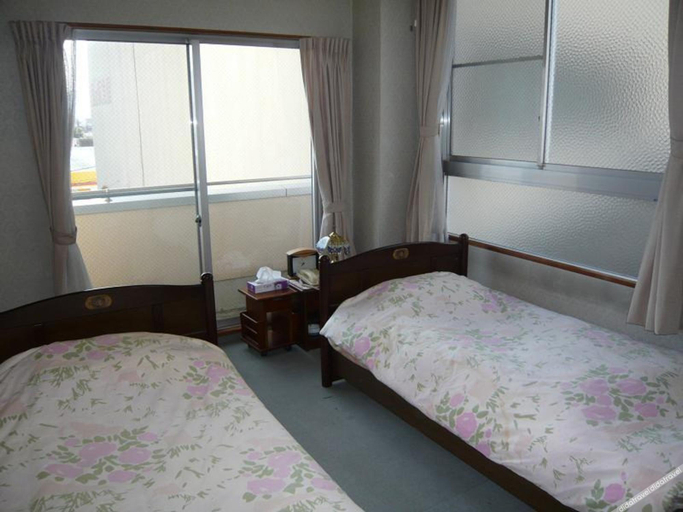 Bedroom 2, Ryokan New Marushin, Tokushima