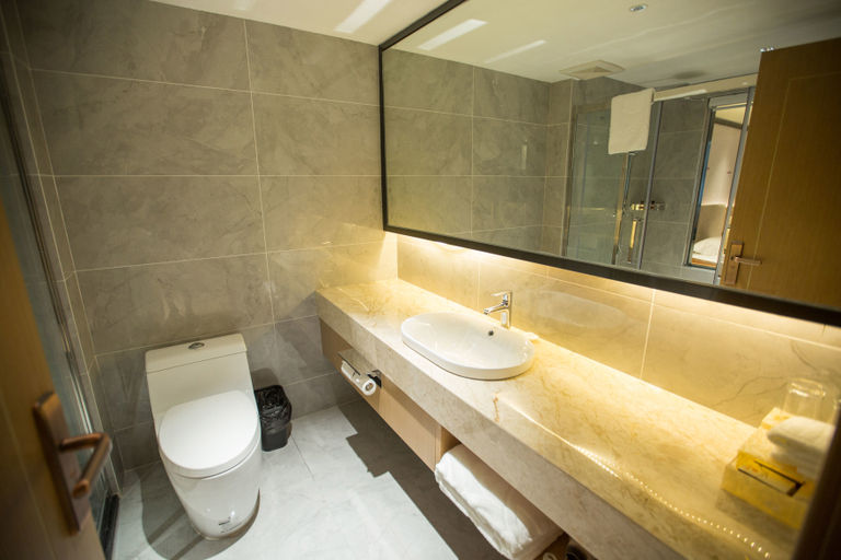 Bathroom 3, Hualun Hotel (High-speed Railway Station & Zoo), Zunyi