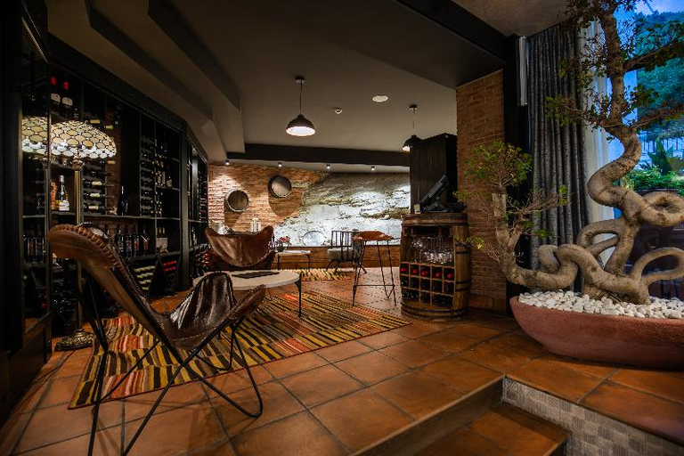 Food & Drinks 4, Adamo Hotel, Tbilisi