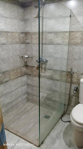 Bathroom 3, Royal Elegance Hotel Lahore, Lahore