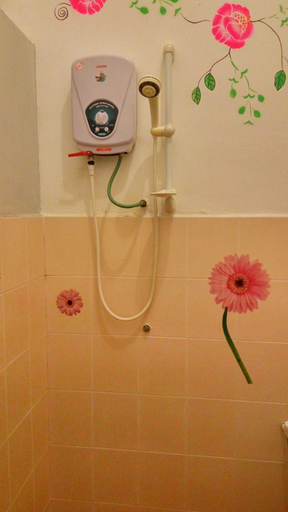 Bathroom 4, Old Town Guesthouse, Malacca City