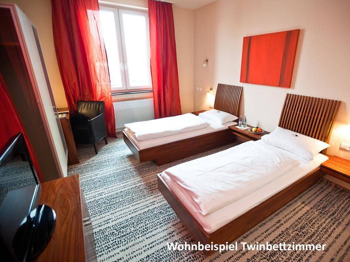 Bedroom 2, Hotel Sinsheim, Rhein-Neckar-Kreis