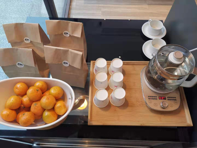 Food & Drinks 5, Hanting Tai'an Daimiao Qingnian Road, Tai'an