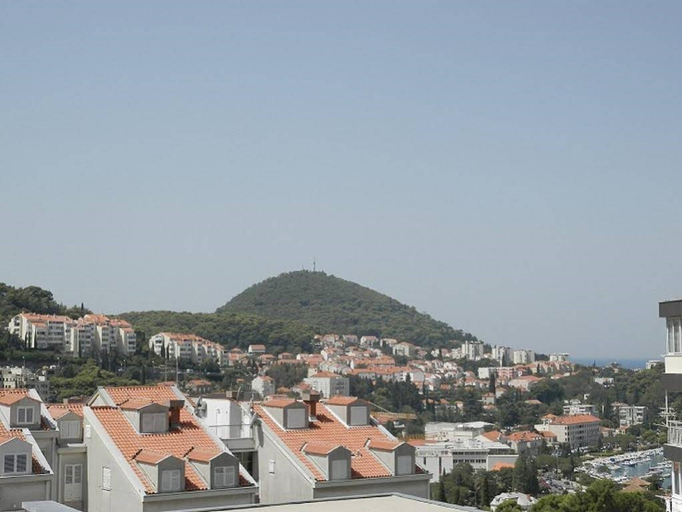 Others 3, Guest House Bradas- Twin Room with Shared Bathroom No4, Dubrovnik