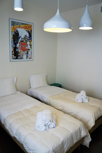 Bedroom 2, Moliere, Alpes-Maritimes